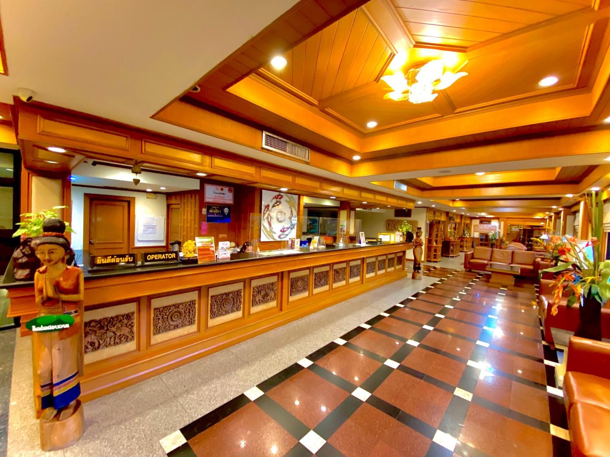 Taksilahotel Maha Sarakham Exterior foto